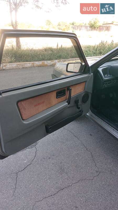 Хэтчбек ВАЗ / Lada 2108 1991 в Херсоне фото 9 Хэтчбек ВАЗ / Lada 2108 1991 в Херсоне