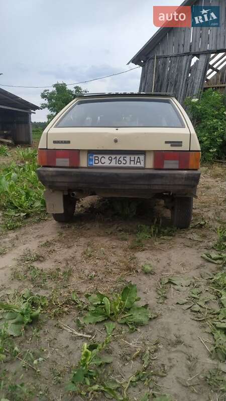 Хэтчбек ВАЗ / Lada 2108 1988 в Львове