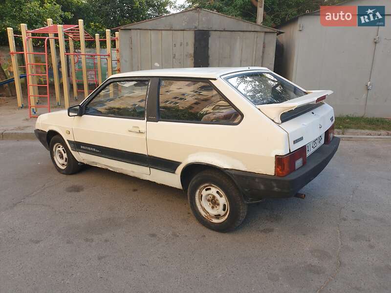 Хэтчбек ВАЗ / Lada 2108 1987 в Киеве фото 3 Хэтчбек ВАЗ / Lada 2108 1987 в Киеве