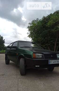 Хэтчбек ВАЗ / Lada 2108 1999 в Черновцах