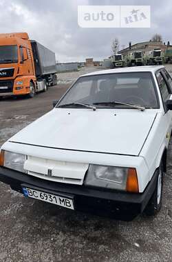 Хетчбек ВАЗ / Lada 2108 1987 в Львові