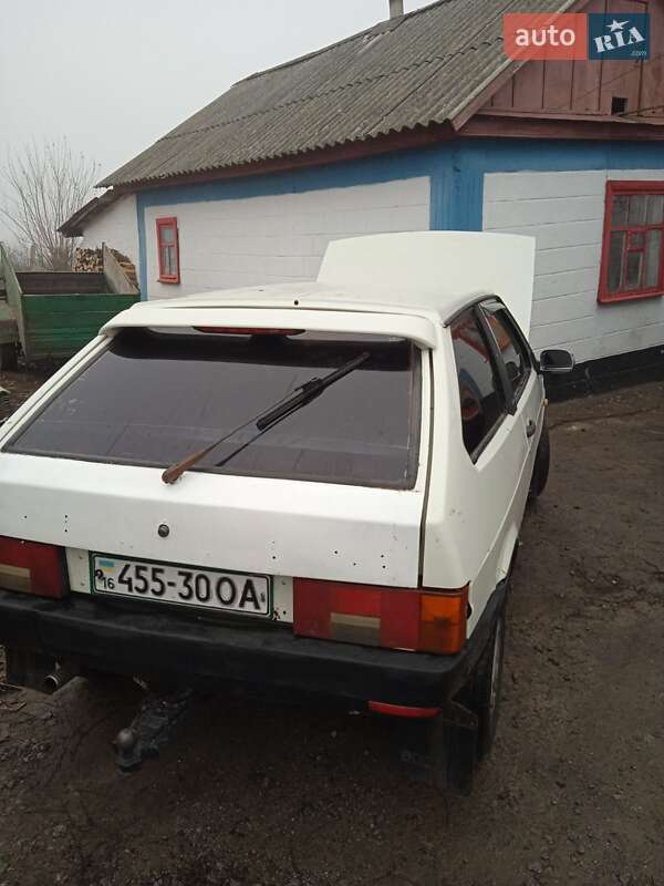 Хэтчбек ВАЗ / Lada 2108 1990 в Любашевке