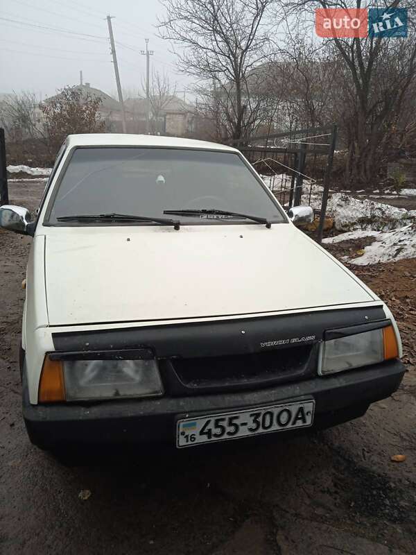 Хэтчбек ВАЗ / Lada 2108 1990 в Любашевке