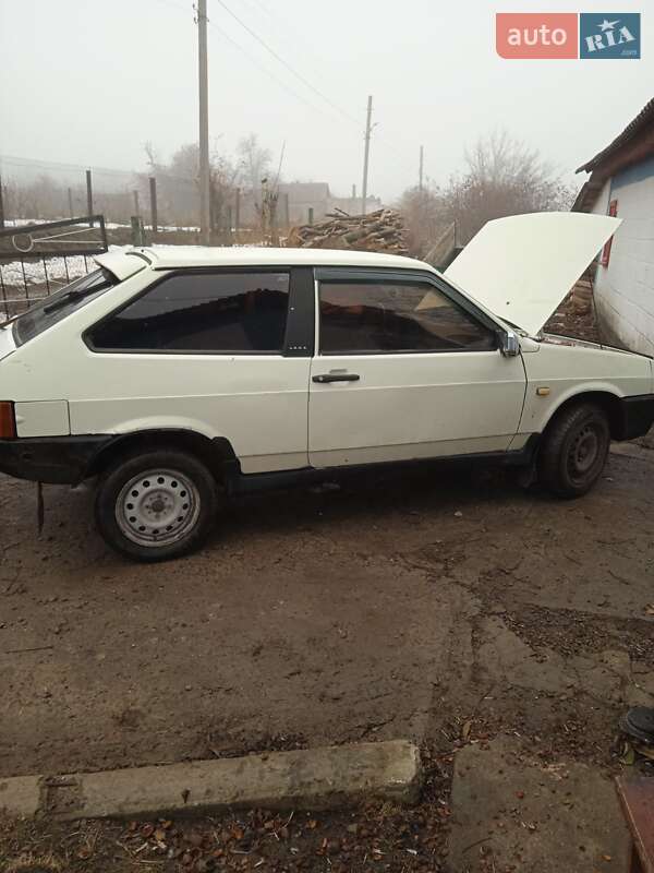 Хэтчбек ВАЗ / Lada 2108 1990 в Любашевке
