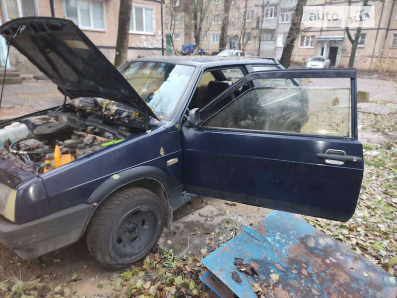 Хэтчбек ВАЗ / Lada 2108 1990 в Кривом Роге