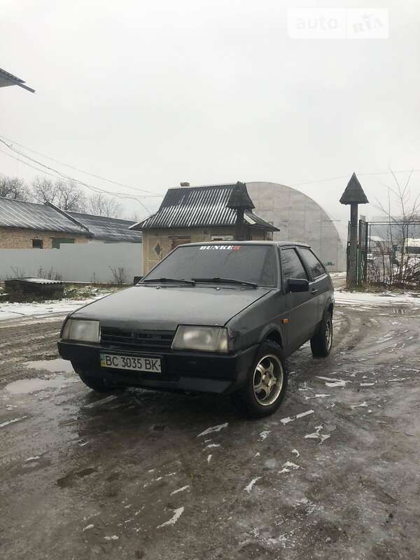 Хетчбек ВАЗ / Lada 2108 1990 в Косові