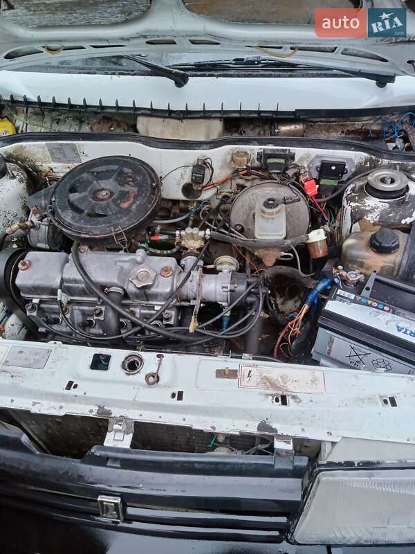 Хэтчбек ВАЗ / Lada 2108 1992 в Литине