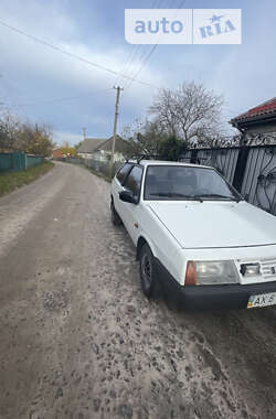 Хэтчбек ВАЗ / Lada 2108 1992 в Нежине