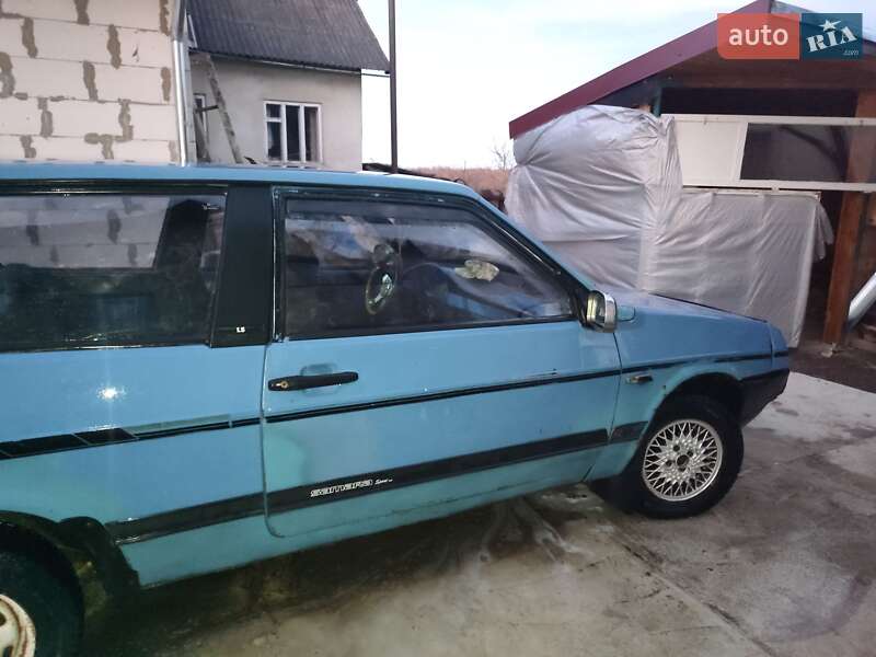 Хэтчбек ВАЗ / Lada 2108 1989 в Моршине