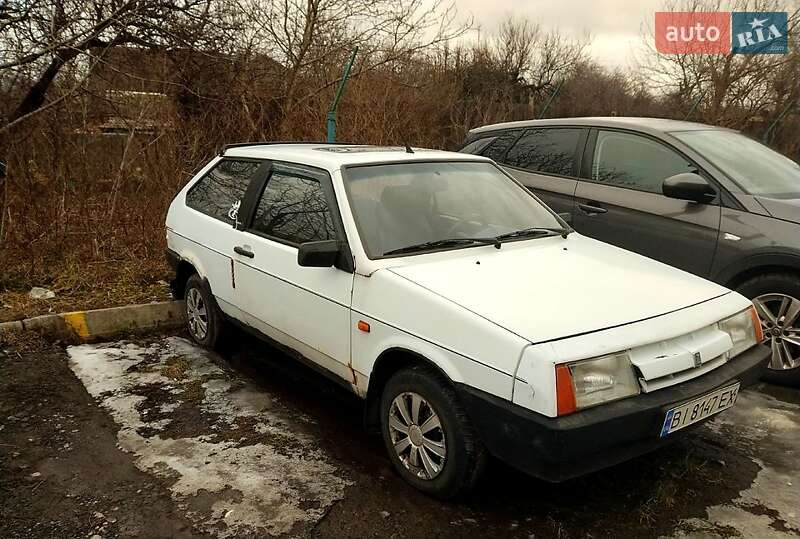 Хэтчбек ВАЗ / Lada 2108 1988 в Полтаве