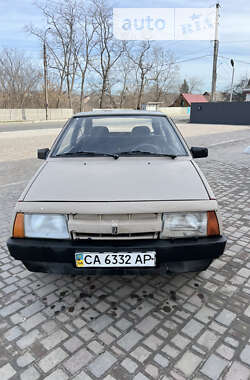Хэтчбек ВАЗ / Lada 2108 1987 в Смеле