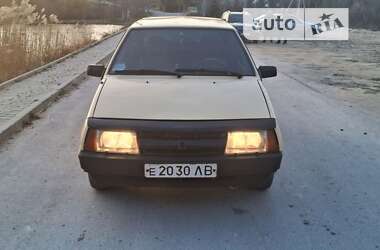 Хэтчбек ВАЗ / Lada 2108 1995 в Шумске