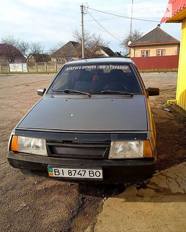 Хетчбек ВАЗ / Lada 2108 1993 в Золотоноші