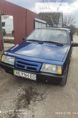 Хэтчбек ВАЗ / Lada 2108 1991 в Каменском