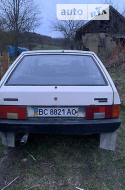 Хэтчбек ВАЗ / Lada 2108 1990 в Золочеве