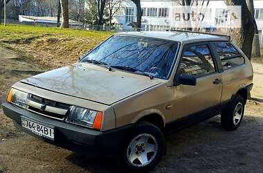 Хэтчбек ВАЗ / Lada 2108 1987 в Киеве