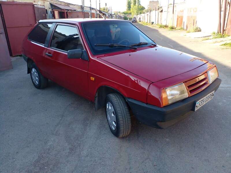 Хэтчбек ВАЗ / Lada 2108 1992 в Ровно