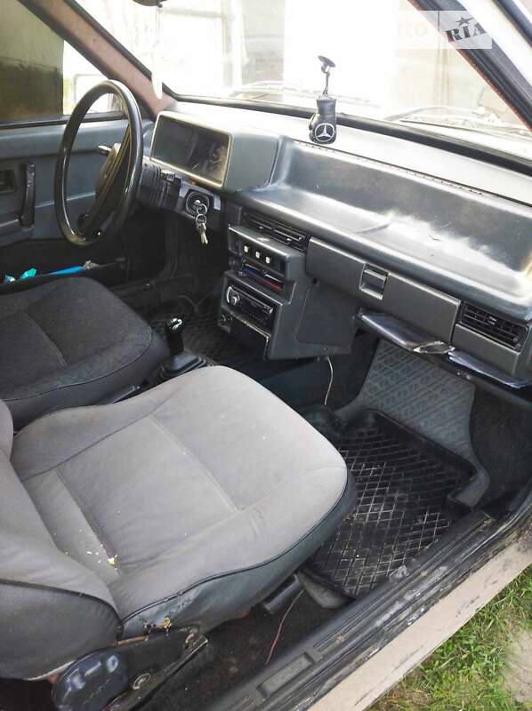 Хэтчбек ВАЗ / Lada 2108 1992 в Белогорье фото 2 Хэтчбек ВАЗ / Lada 2108 1992 в Белогорье