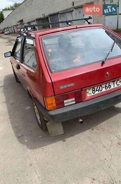 Хэтчбек ВАЗ 2108 1992 в 