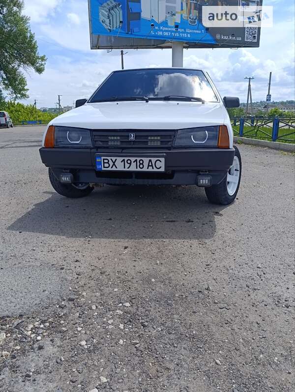 Хетчбек ВАЗ / Lada 2108 1990 в Красилові