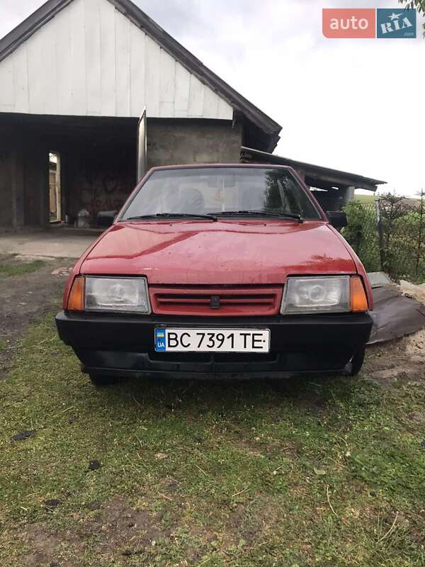 Хетчбек ВАЗ / Lada 2108 1995 в Золочеві