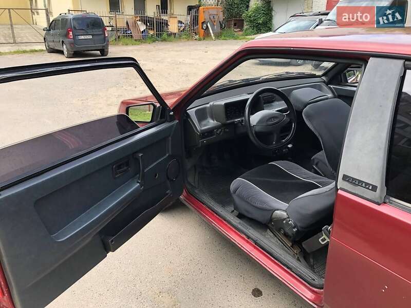 Хэтчбек ВАЗ / Lada 2108 1991 в Львове
