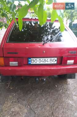 Хэтчбек ВАЗ / Lada 2108 1990 в Чемеровцах