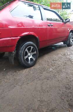 Хэтчбек ВАЗ / Lada 2108 1990 в Чемеровцах