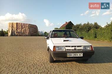 Хэтчбек ВАЗ 2108 1988 в 