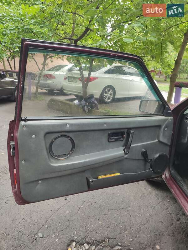 Хетчбек ВАЗ / Lada 2108 1996 в Кременчуці фото 4 Хетчбек ВАЗ / Lada 2108 1996 в Кременчуці