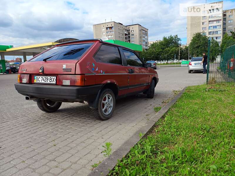 Хэтчбек ВАЗ / Lada 2108 1993 в Дрогобыче