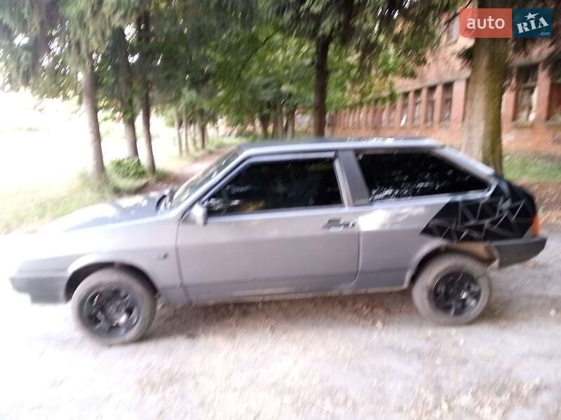 Хетчбек ВАЗ / Lada 2108 1986 в Довбиші