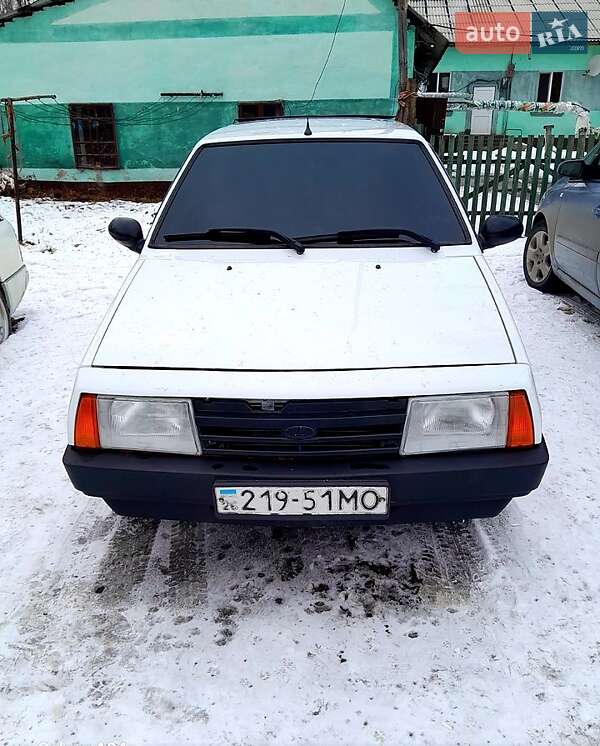 Хэтчбек ВАЗ / Lada 2108 1986 в Вашковцах