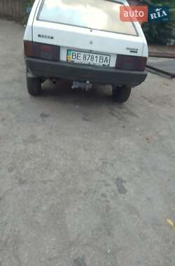 Хэтчбек ВАЗ 2108 1988 в 