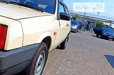 Хетчбек ВАЗ / Lada 2108 1987 в Одесі