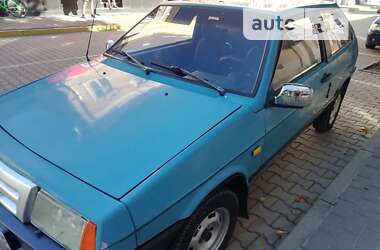 Хетчбек ВАЗ / Lada 2108 1992 в Вижниці