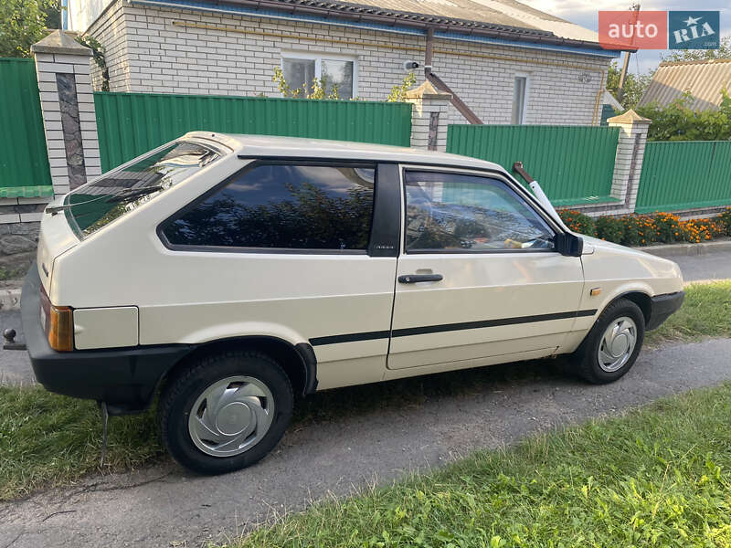 Хетчбек ВАЗ / Lada 2108 1995 в Погребище