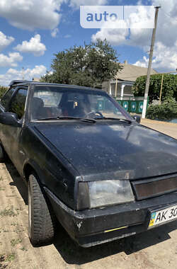 Хетчбек ВАЗ / Lada 2108 1990 в Доманівці