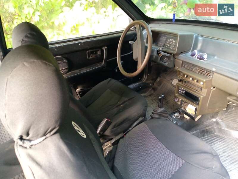 Хэтчбек ВАЗ / Lada 2108 1987 в Каменец-Подольском фото 5 Хэтчбек ВАЗ / Lada 2108 1987 в Каменец-Подольском