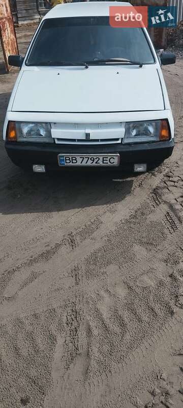 Хэтчбек ВАЗ / Lada 2108 1986 в Балаклее