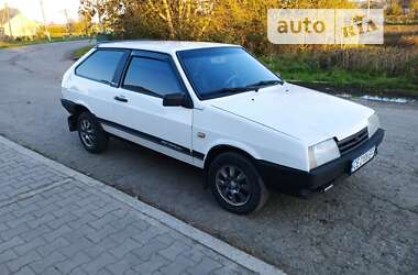 Хэтчбек ВАЗ / Lada 2108 1986 в Черновцах