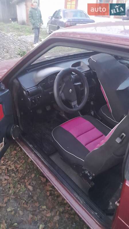 Хэтчбек ВАЗ / Lada 2108 1993 в Коломые