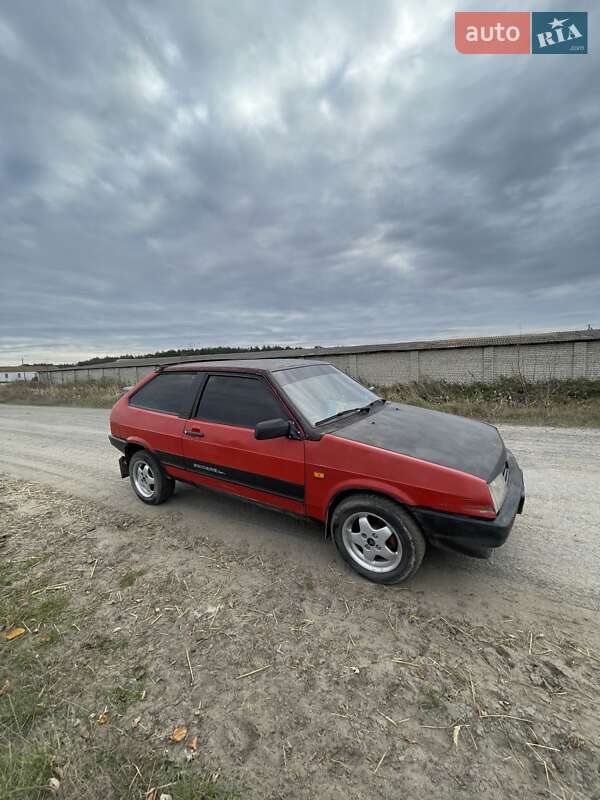 Хэтчбек ВАЗ / Lada 2108 1992 в Березному