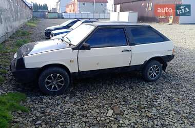 Хетчбек ВАЗ / Lada 2108 1988 в Чернівцях