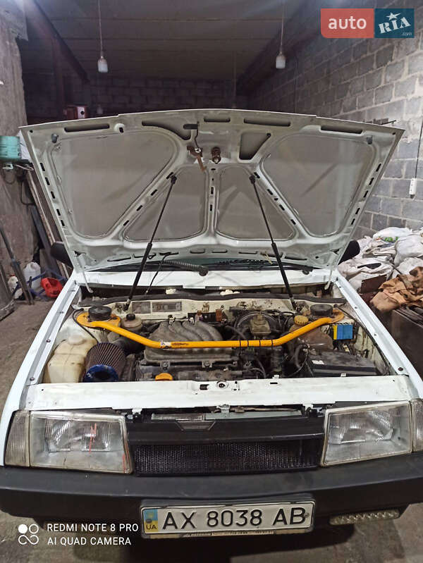 Хэтчбек ВАЗ / Lada 2108 1987 в Харькове