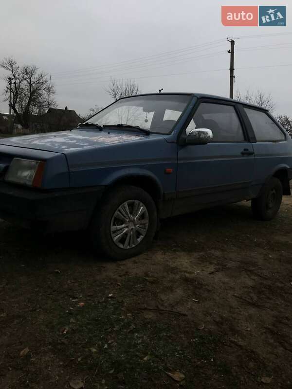 Хэтчбек ВАЗ / Lada 2108 1987 в Николаеве
