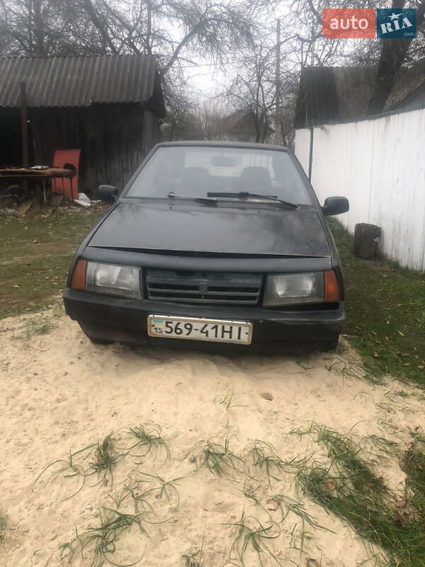 Хэтчбек ВАЗ 2108 1988 в 
