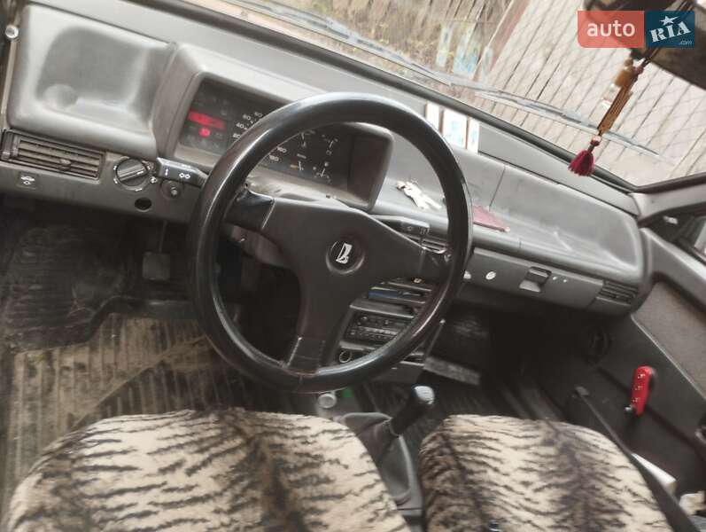 Хэтчбек ВАЗ / Lada 2108 1995 в Великих Мостах