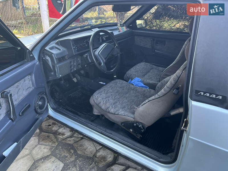 Хэтчбек ВАЗ / Lada 2108 2002 в Львове