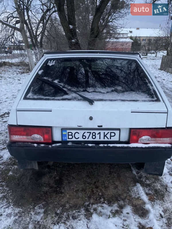 Хэтчбек ВАЗ / Lada 2108 1995 в Ровно